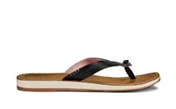 OluKai Hawai'iloa Kia Hope In Black Sandals