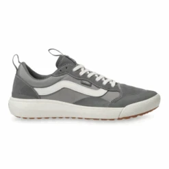 Vans UltraRange Exo SE In Pewte Shoes