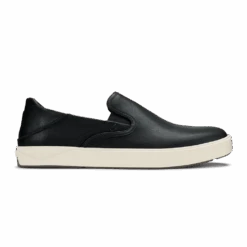 OluKai Lae'ahi 'Ili In Lava Roc Shoes