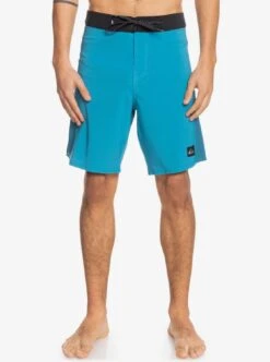 Quiksilver Highlite Arch 19" In Blue Boardshort